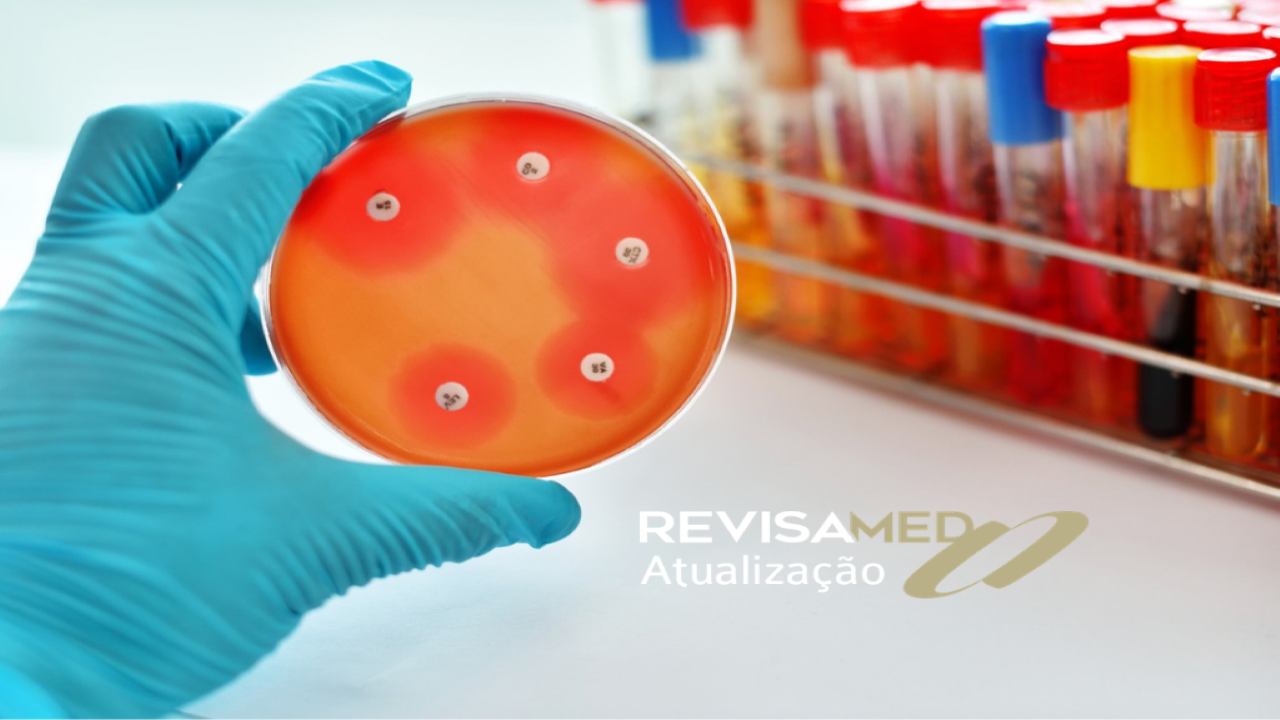 Curso de Antimicrobianos Revisamed: inscreva-se já!