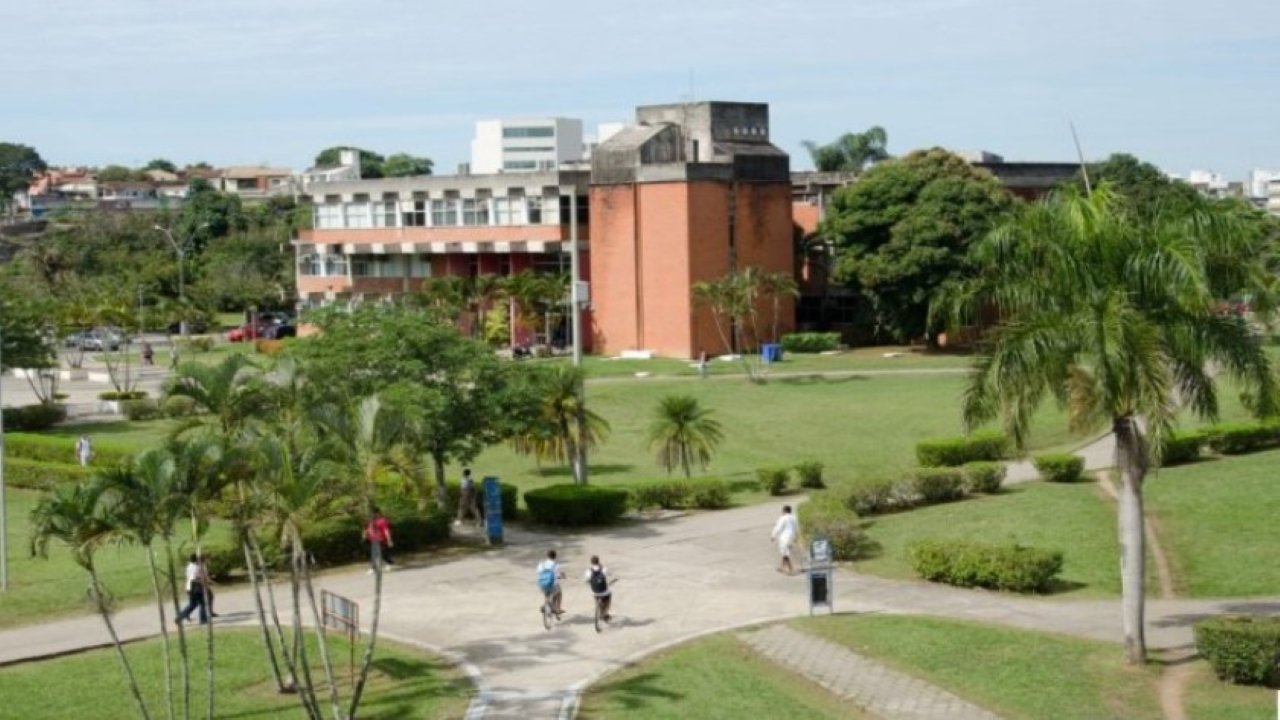 Residência médica UFES 2023 abre 104 vagas. Confira o edital