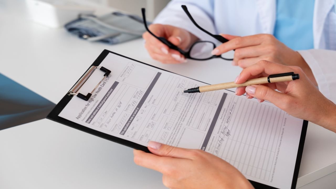 Concursos públicos oferecem vagas para médicos em todo país